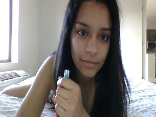 Live sex webcam photo for Adrianaxo1 #271613192