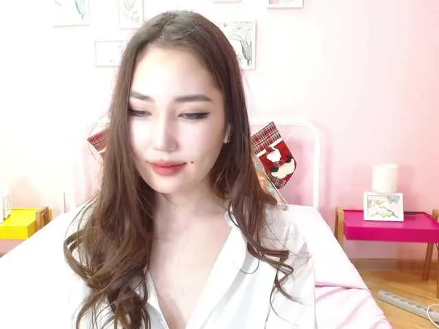 Live sex webcam photo for HongCute #271606173