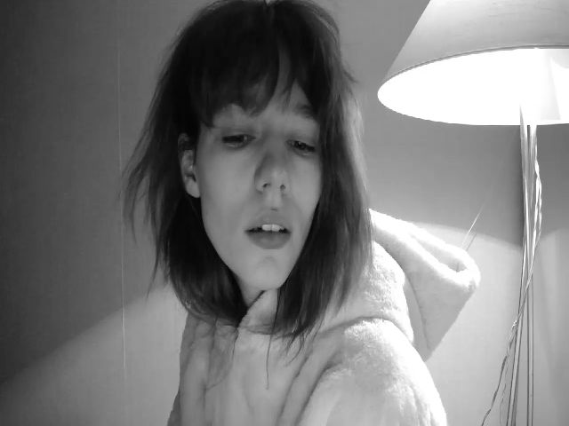 Live sex webcam photo for Aniaaa_ #271609706