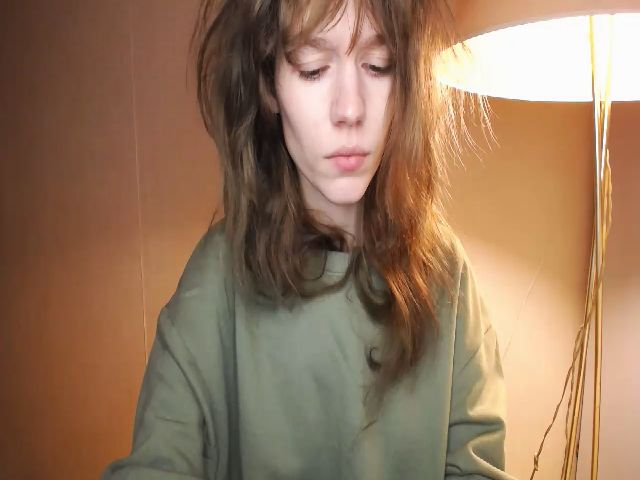 Live sex webcam photo for Aniaaa_ #271610387