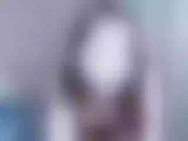 Live sex webcam photo for MikoKhvan #271602272