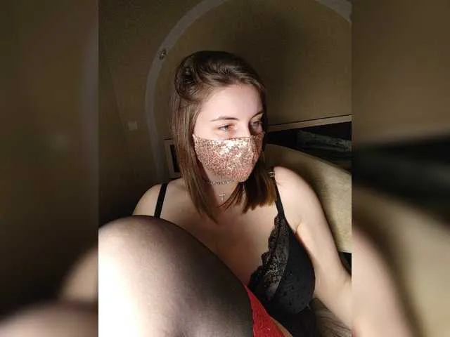Live sex webcam photo for sweetbun1 #271601920