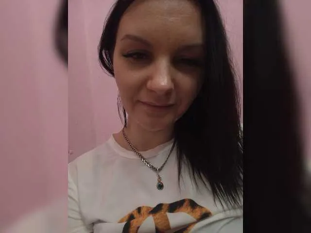 Live sex webcam photo for GoodGirl777 #271602145
