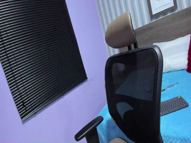 Live sex webcam photo for Sia_lotte #271604764