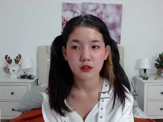 Live sex webcam photo for ioshibin #271608862