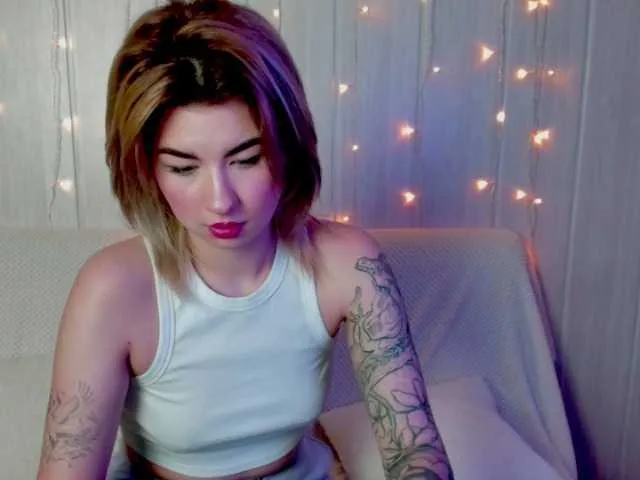 Live sex webcam photo for evamoonn #271606629