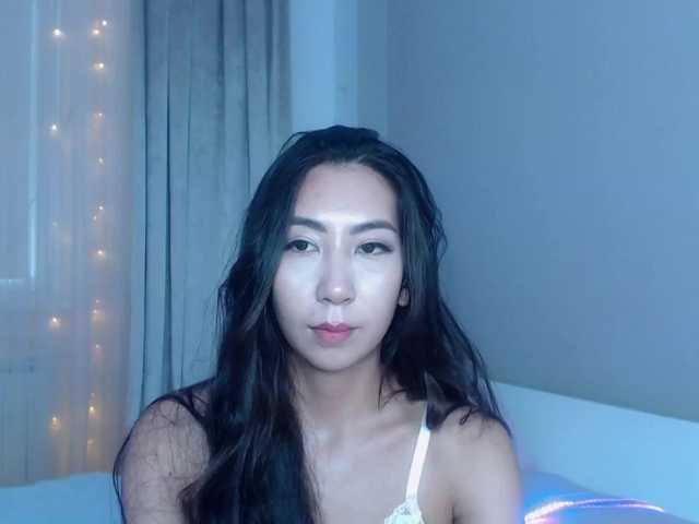 Live sex webcam photo for NielynLun #271605752