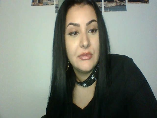 Live sex webcam photo for NicolleMora #271610743