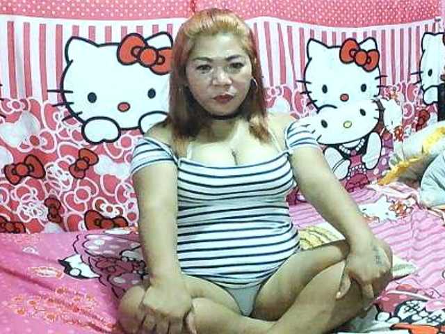 Live sex webcam photo for CREAMYP22 #271609353