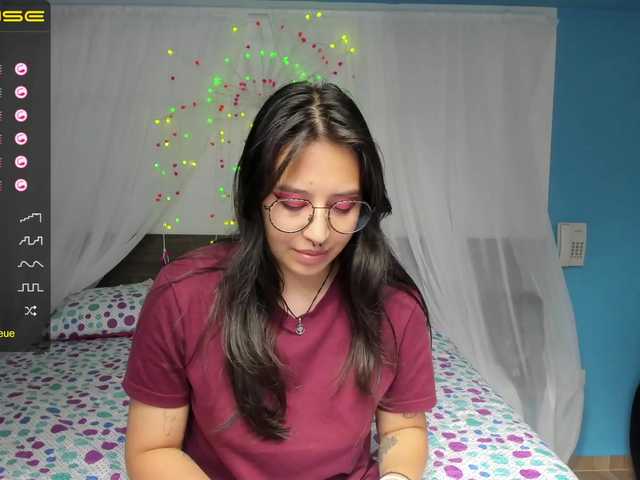 Live sex webcam photo for sarita-print #271605702