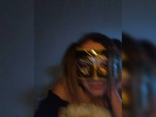 Live sex webcam photo for LeksaDeleon #271602327