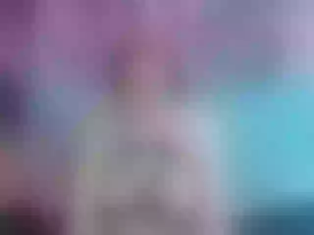 Live sex webcam photo for GelyRozen #271602743