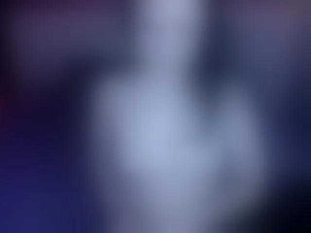 Live sex webcam photo for BellaLoveU #271602737