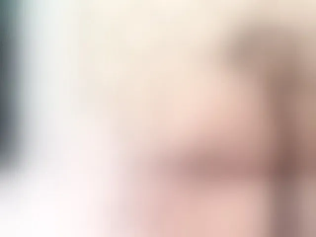 Live sex webcam photo for roseandjack #271624793