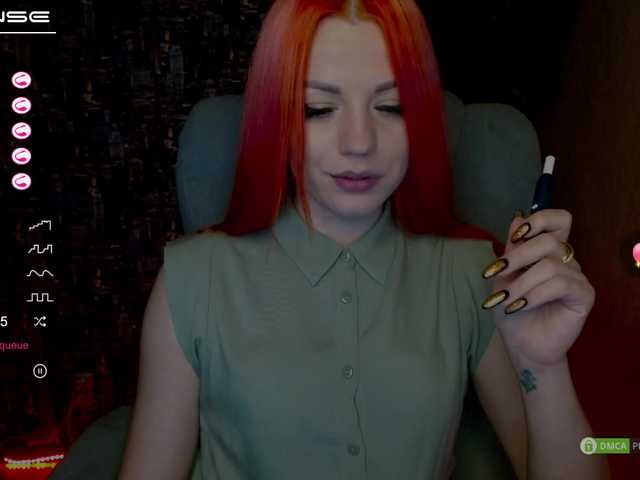 Live sex webcam photo for elegantLove #271621060