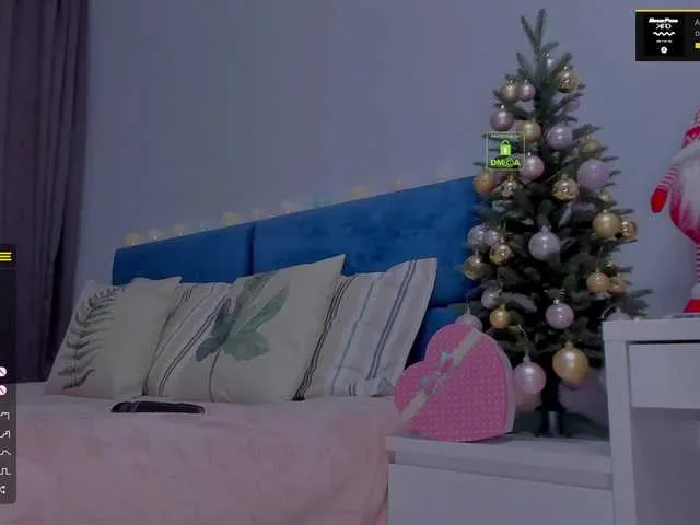 Live sex webcam photo for Exoticsofia #271615395