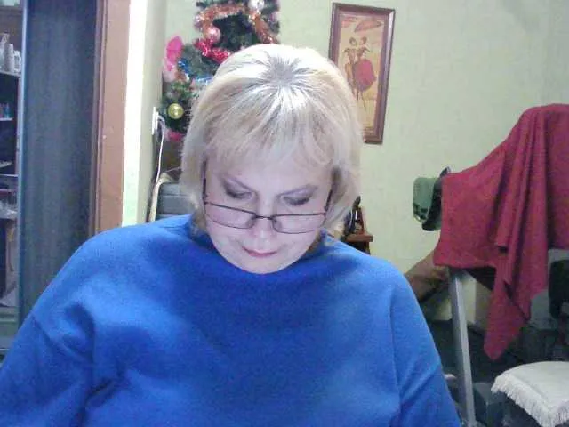 Live sex webcam photo for LOLA88888 #271624724