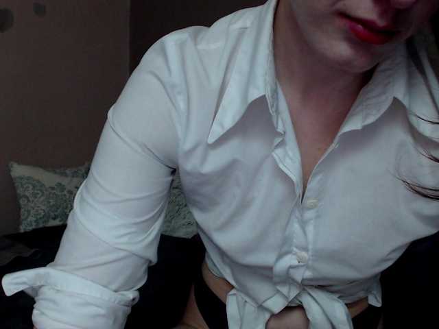 Live sex webcam photo for xLolaBloomx #271625135