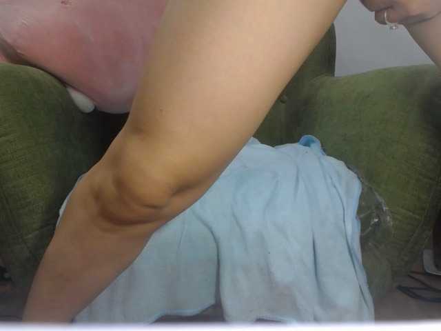 Live sex webcam photo for sakura-mino11 #271621179