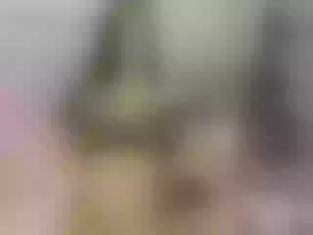 Live sex webcam photo for lizzarobert #271625414