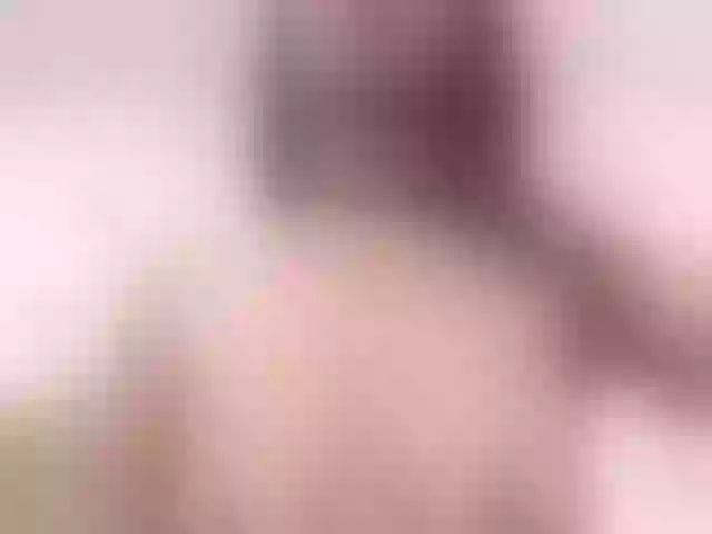 Live sex webcam photo for nicky-bennett #271624848