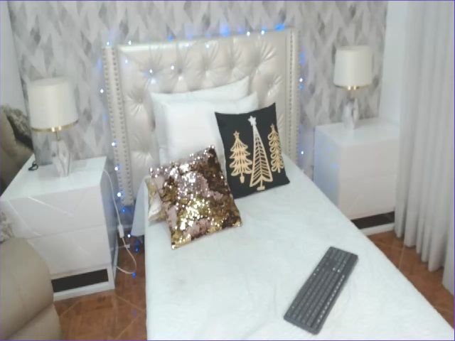 Live sex webcam photo for Rouse_bennett #271617325