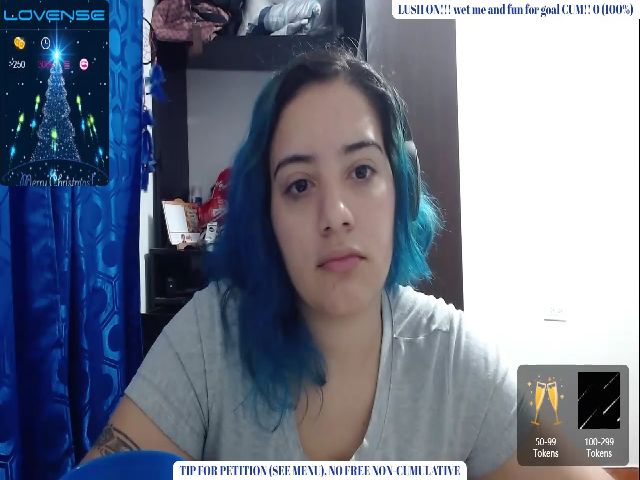 Live sex webcam photo for Blue__moon__ #271617432