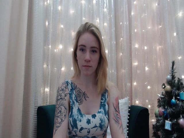 Live sex webcam photo for RedBerryy #271617717