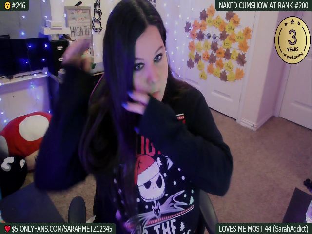 Live sex webcam photo for SassySarah94 #271616903