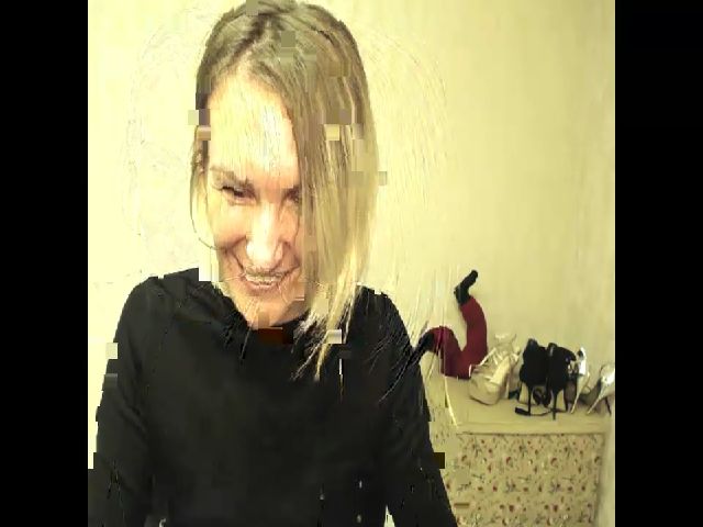 Live sex webcam photo for MiliEsiens #271620324