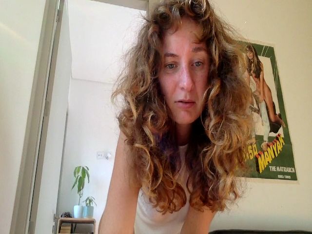 Live sex webcam photo for lanatomatoes #271622433