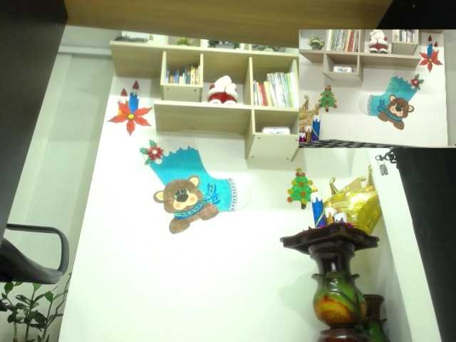 Live sex webcam photo for Atennas #271615837