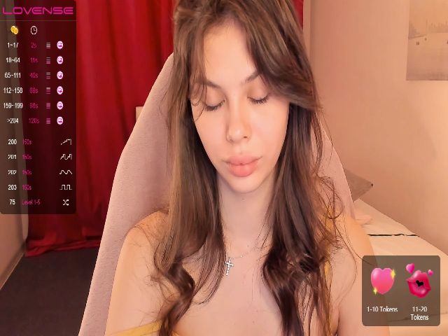 Live sex webcam photo for Milana_Dream #271619653