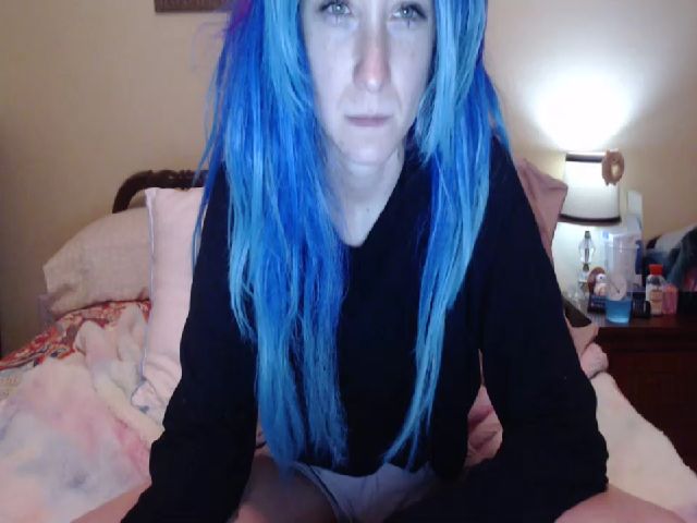 Live sex webcam photo for xKawaiiQueenx #271619963