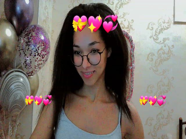 Live sex webcam photo for Carmel_Dee #271628241