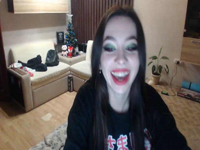Live sex webcam photo for SonyaKotik #271623034