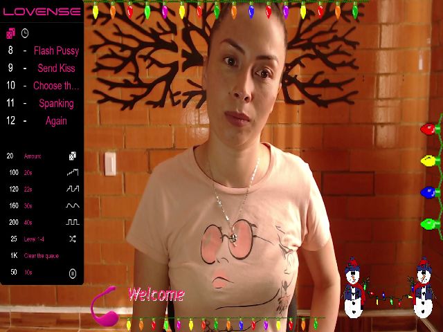 Live sex webcam photo for Melanny_69 #271626495