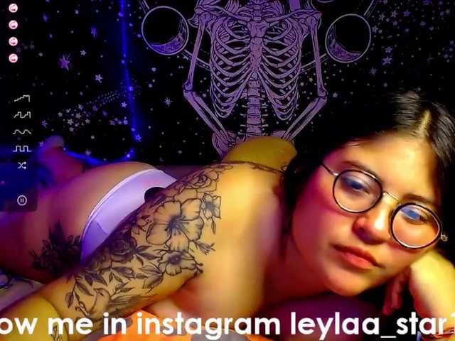 Live sex webcam photo for LeylaStar1 #271615899