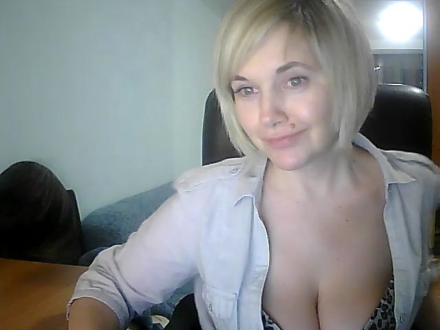 Live sex webcam photo for Vivid_Glance #271627545