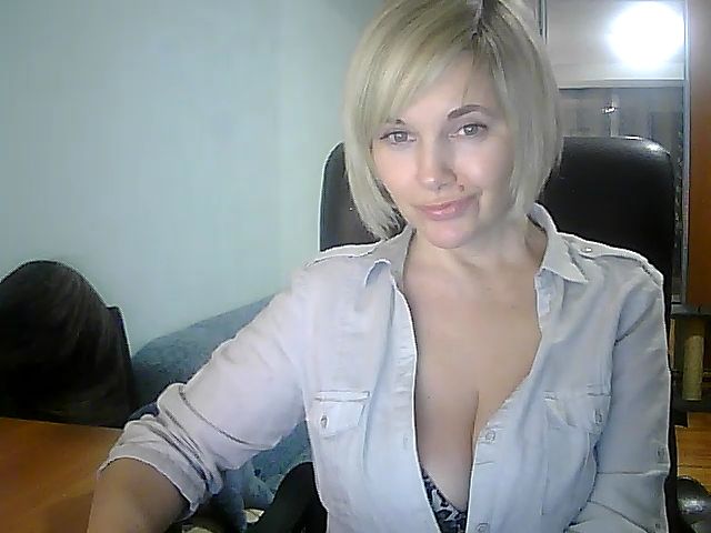 Live sex webcam photo for Vivid_Glance #271627715