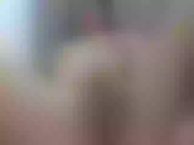 Live sex webcam photo for Meganscott69 #271618604