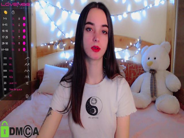 Live sex webcam photo for CookiePetite #271626474