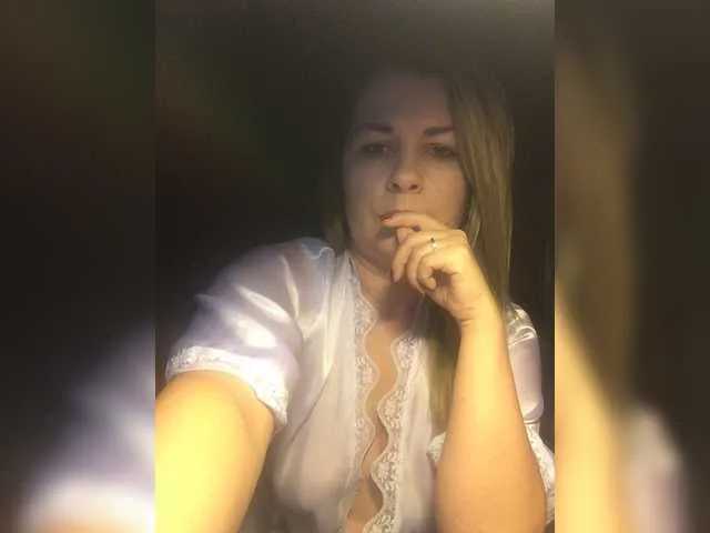 Live sex webcam photo for saden27 #271624435