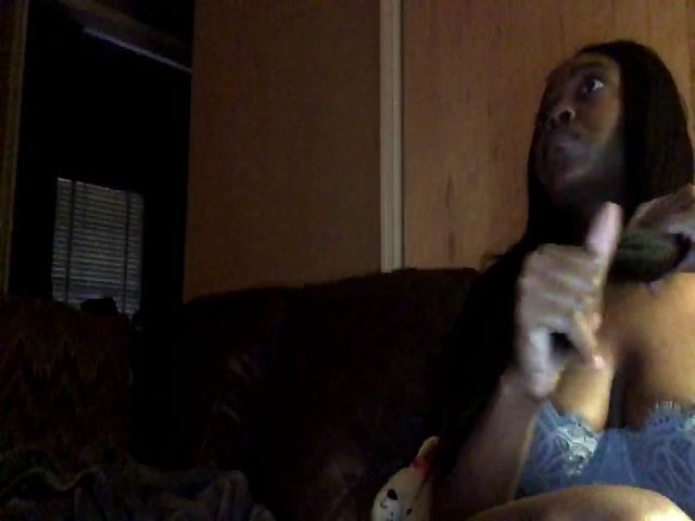 Live sex webcam photo for IsabelHunter #271628538