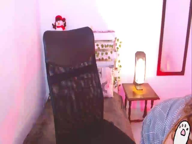 Live sex webcam photo for hannatheworld #271626657