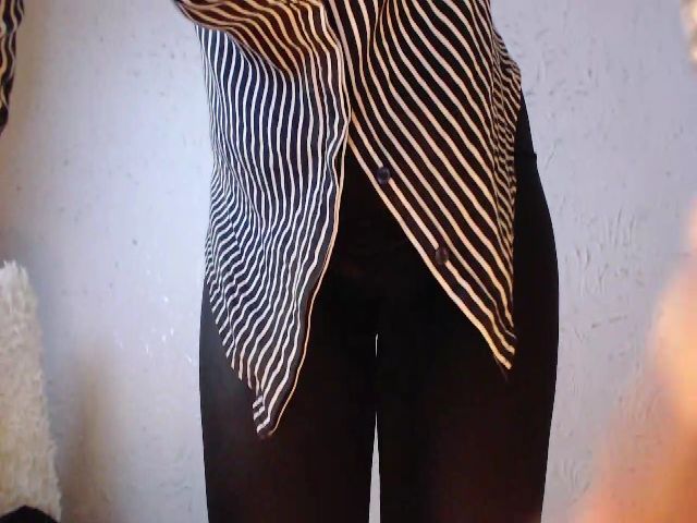 Live sex webcam photo for HOT_ALIAN #271622529