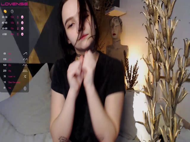Live sex webcam photo for Sarah_Wonder #271622935