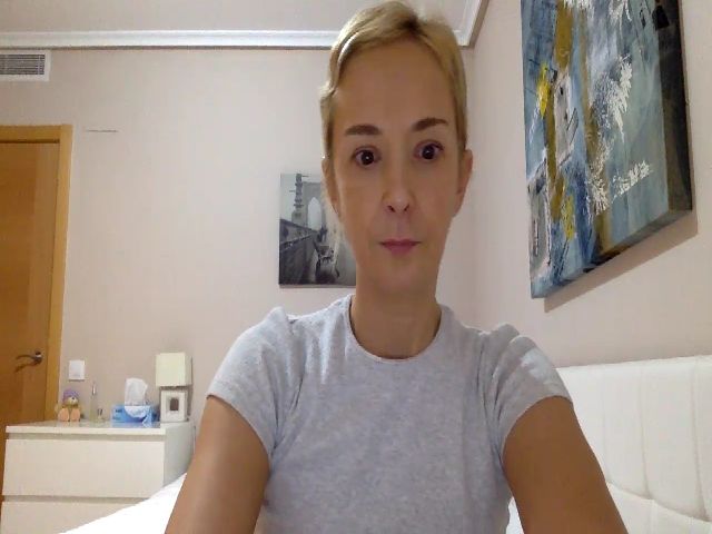 Live sex webcam photo for Aimee_Angel #271623633