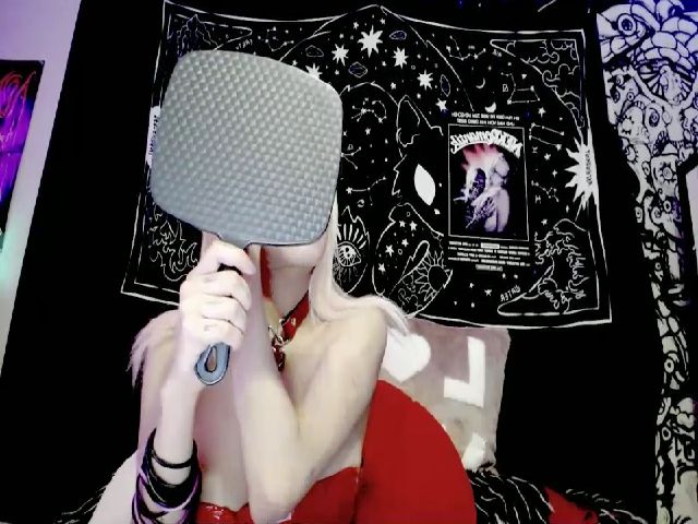 Live sex webcam photo for Josephine___ #271616758