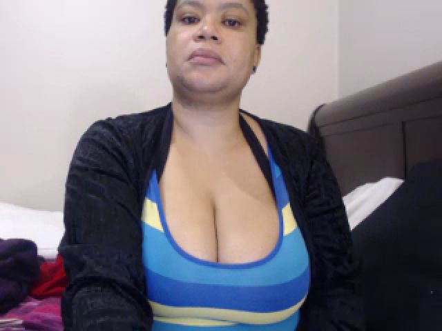 Live sex webcam photo for hotsluttytits #271619421